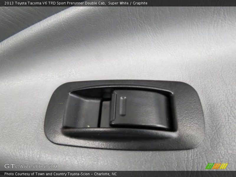 Super White / Graphite 2013 Toyota Tacoma V6 TRD Sport Prerunner Double Cab