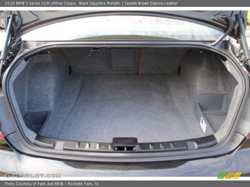  2010 3 Series 328i xDrive Coupe Trunk