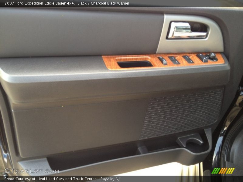 Black / Charcoal Black/Camel 2007 Ford Expedition Eddie Bauer 4x4
