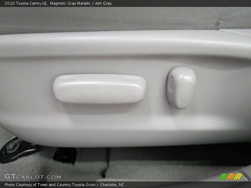 Magnetic Gray Metallic / Ash Gray 2010 Toyota Camry LE