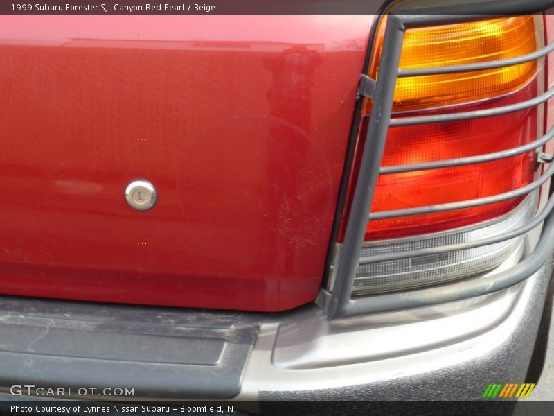 Canyon Red Pearl / Beige 1999 Subaru Forester S