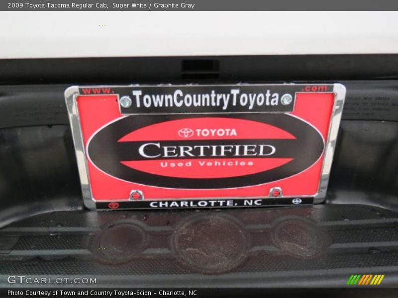 Super White / Graphite Gray 2009 Toyota Tacoma Regular Cab