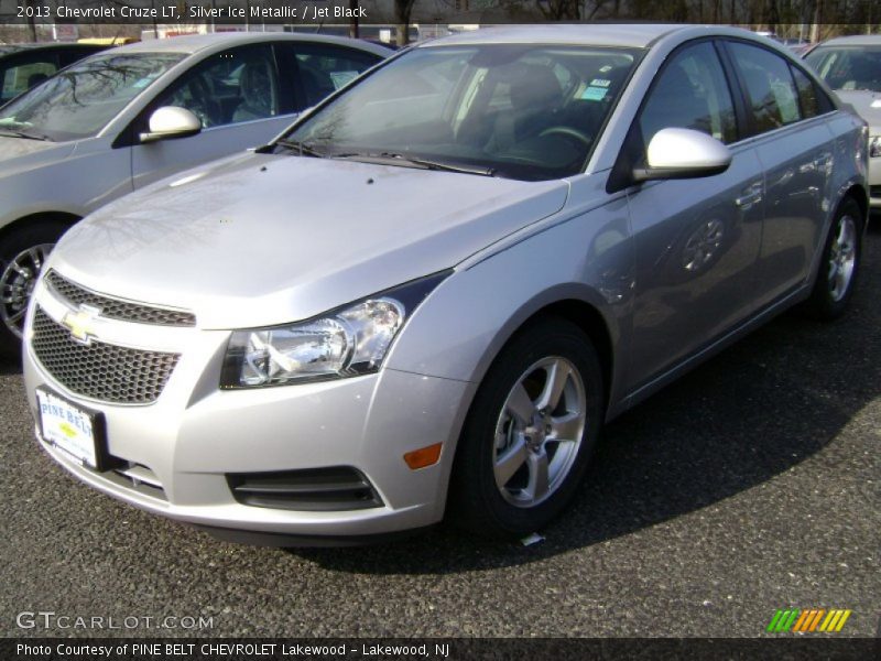 Silver Ice Metallic / Jet Black 2013 Chevrolet Cruze LT