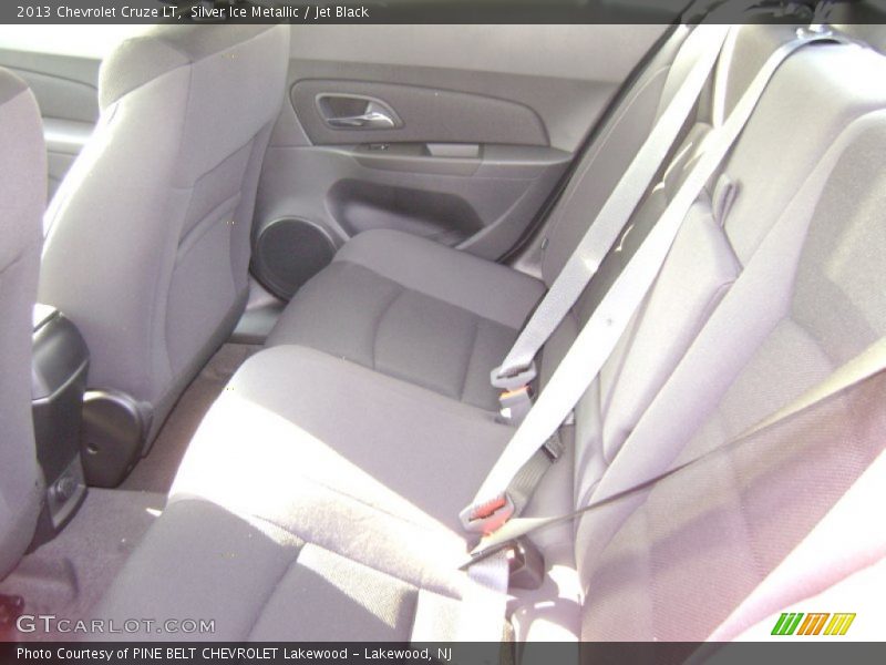 Silver Ice Metallic / Jet Black 2013 Chevrolet Cruze LT