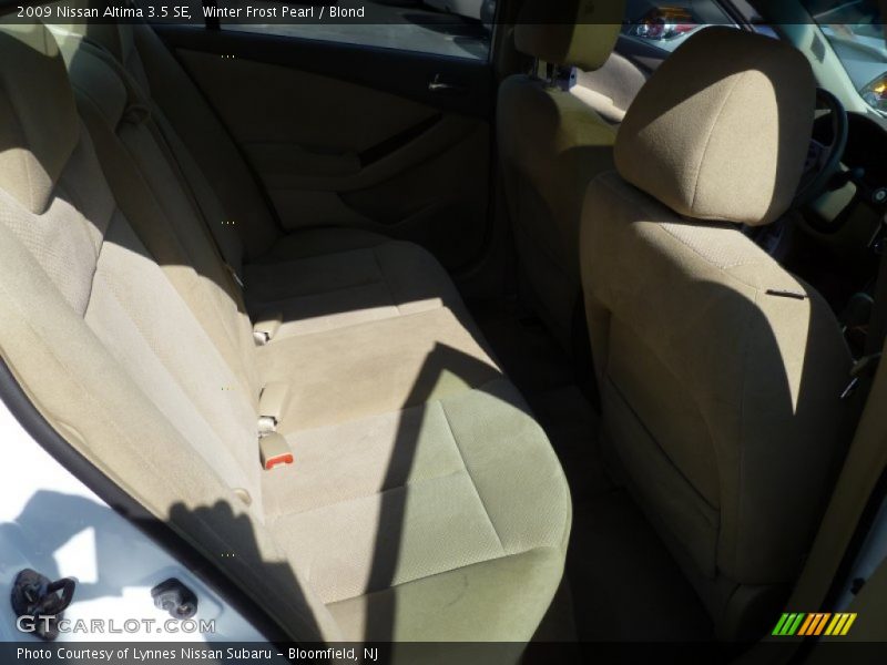 Winter Frost Pearl / Blond 2009 Nissan Altima 3.5 SE