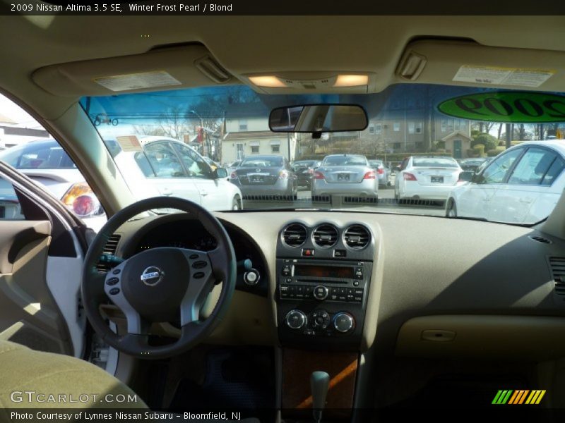 Winter Frost Pearl / Blond 2009 Nissan Altima 3.5 SE