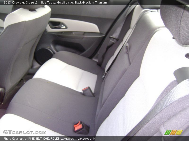 Blue Topaz Metallic / Jet Black/Medium Titanium 2013 Chevrolet Cruze LS