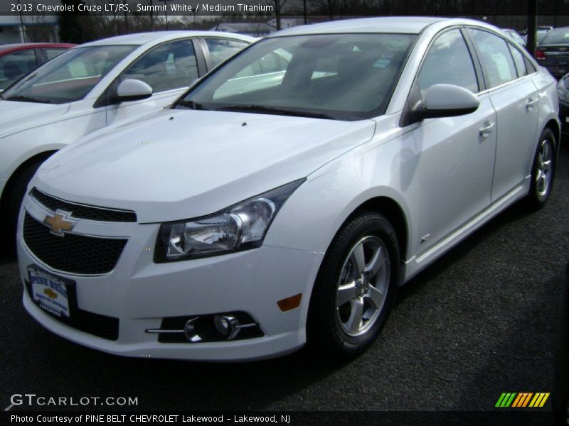 Summit White / Medium Titanium 2013 Chevrolet Cruze LT/RS