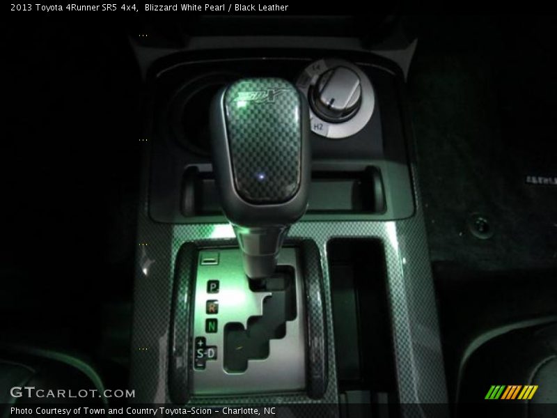 Blizzard White Pearl / Black Leather 2013 Toyota 4Runner SR5 4x4