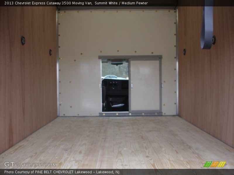  2013 Express Cutaway 3500 Moving Van Trunk