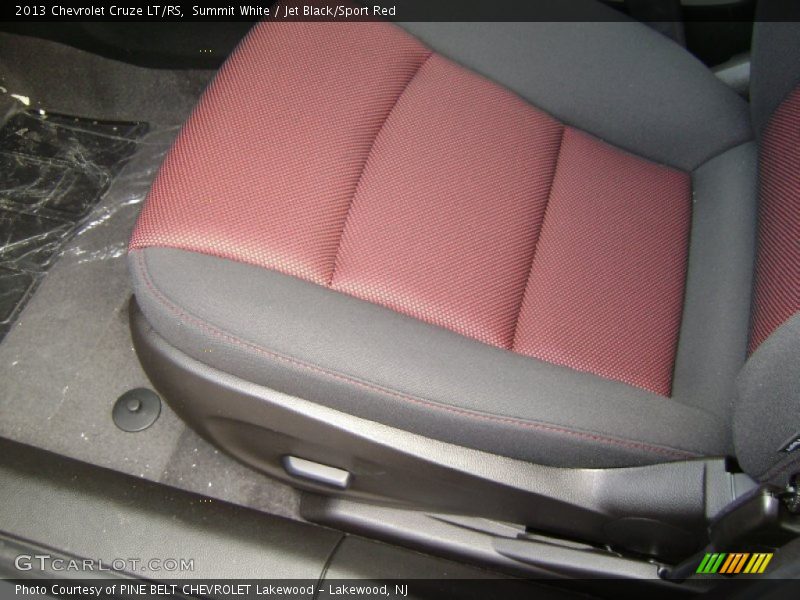 Summit White / Jet Black/Sport Red 2013 Chevrolet Cruze LT/RS