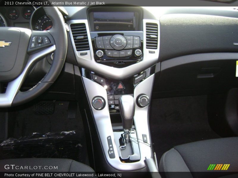 Atlantis Blue Metallic / Jet Black 2013 Chevrolet Cruze LT