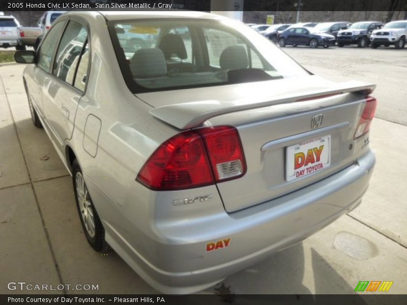 Satin Silver Metallic / Gray 2005 Honda Civic LX Sedan