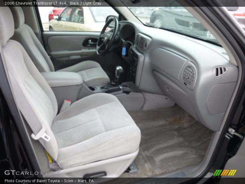 Black / Light Gray 2006 Chevrolet TrailBlazer LT 4x4