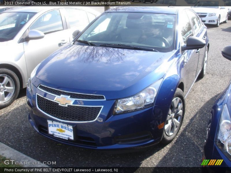 Blue Topaz Metallic / Jet Black/Medium Titanium 2013 Chevrolet Cruze LS