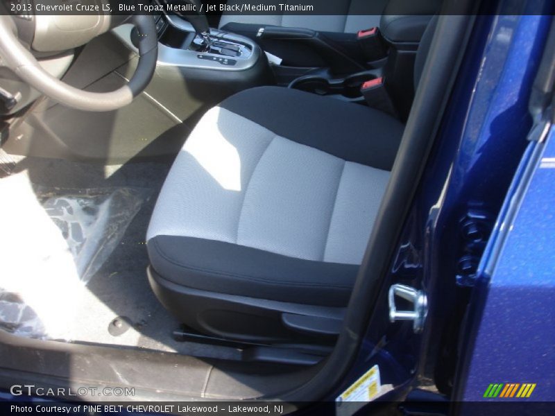 Blue Topaz Metallic / Jet Black/Medium Titanium 2013 Chevrolet Cruze LS