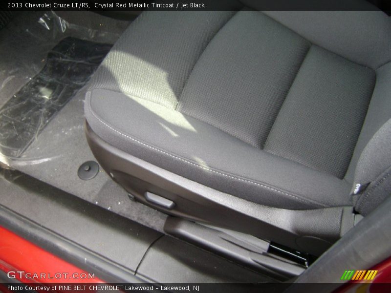 Crystal Red Metallic Tintcoat / Jet Black 2013 Chevrolet Cruze LT/RS
