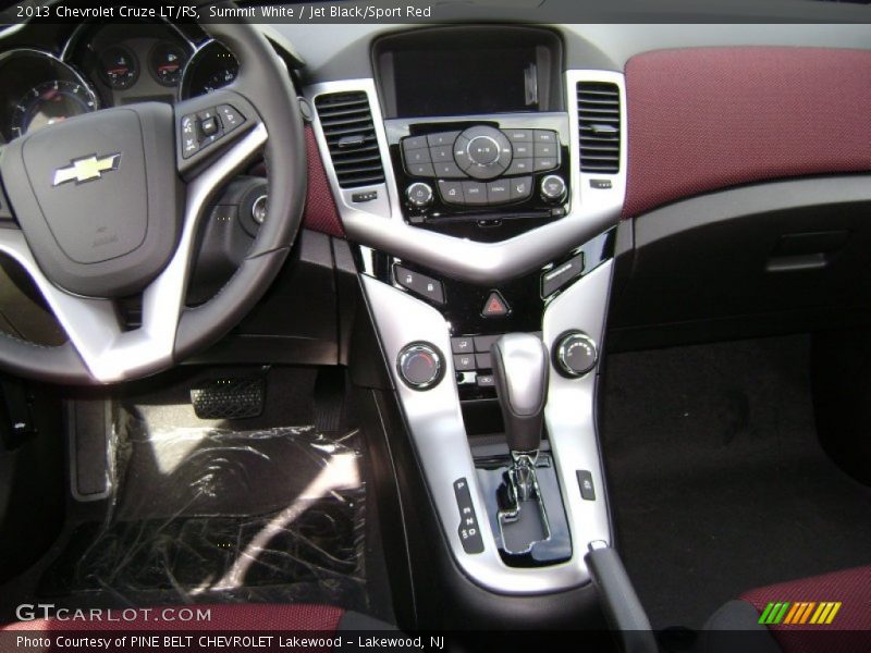 Summit White / Jet Black/Sport Red 2013 Chevrolet Cruze LT/RS