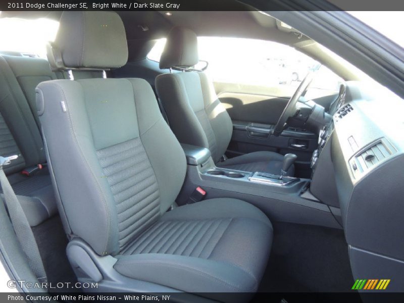 Bright White / Dark Slate Gray 2011 Dodge Challenger SE