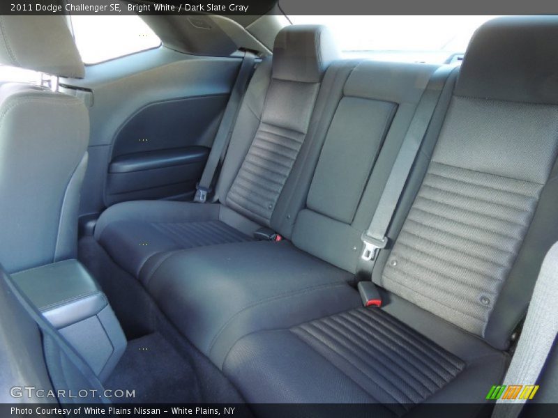 Bright White / Dark Slate Gray 2011 Dodge Challenger SE