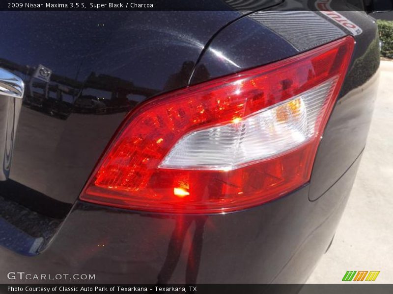 Super Black / Charcoal 2009 Nissan Maxima 3.5 S
