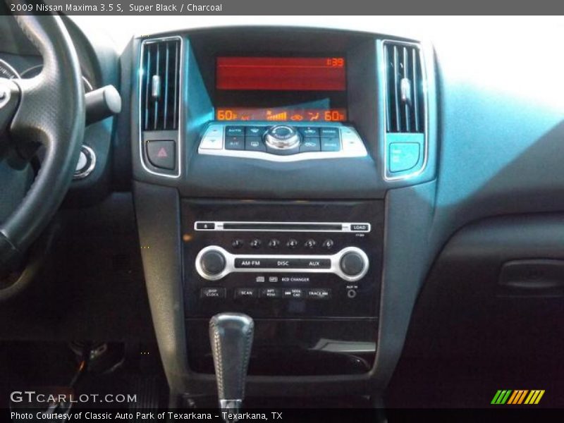 Super Black / Charcoal 2009 Nissan Maxima 3.5 S