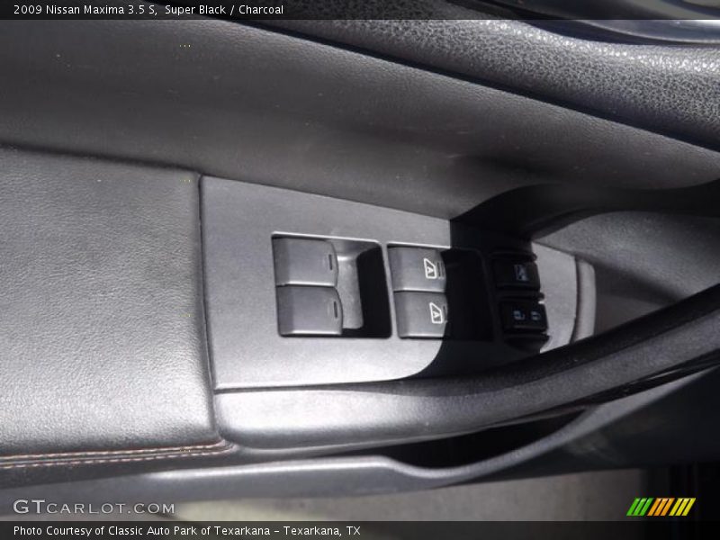 Super Black / Charcoal 2009 Nissan Maxima 3.5 S