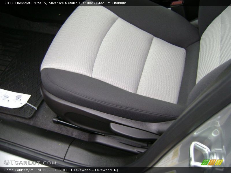 Silver Ice Metallic / Jet Black/Medium Titanium 2013 Chevrolet Cruze LS