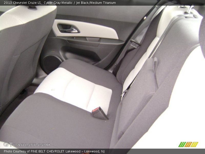 Cyber Gray Metallic / Jet Black/Medium Titanium 2013 Chevrolet Cruze LS