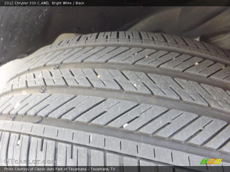 Bright White / Black 2012 Chrysler 300 C AWD
