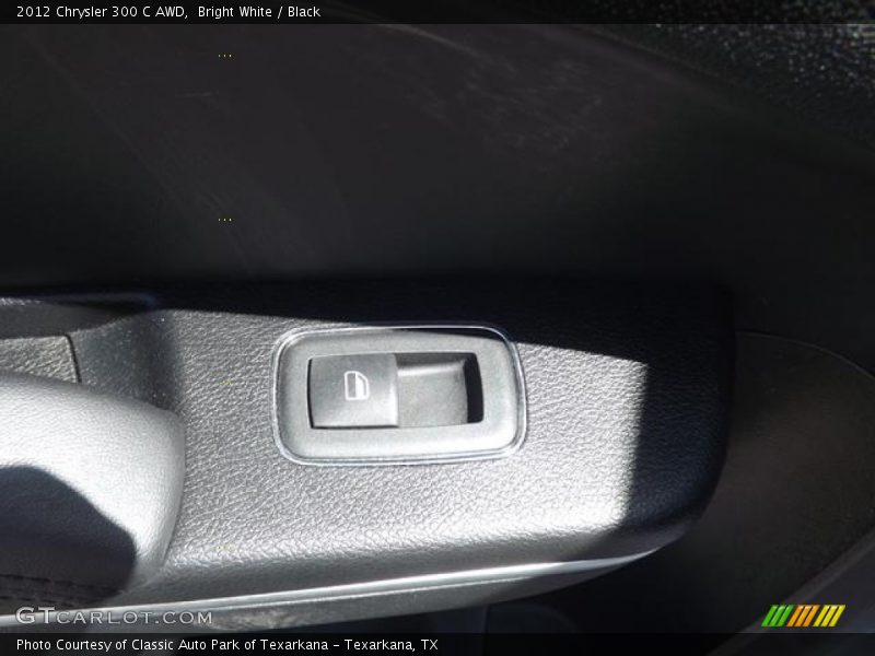 Bright White / Black 2012 Chrysler 300 C AWD