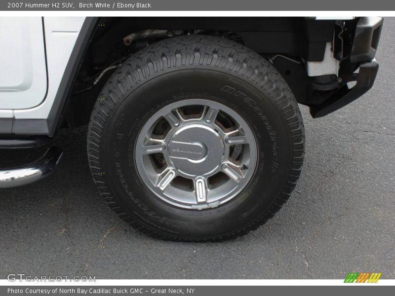 2007 H2 SUV Wheel