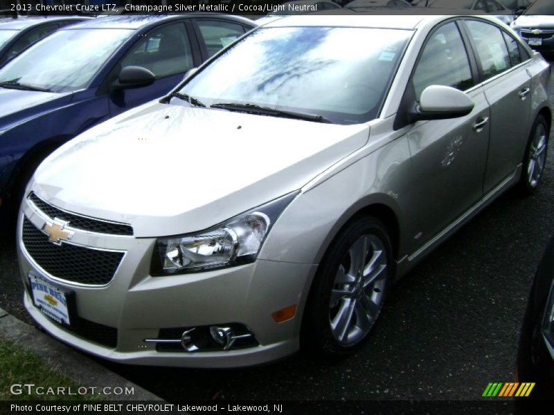 Champagne Silver Metallic / Cocoa/Light Neutral 2013 Chevrolet Cruze LTZ