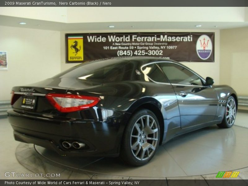 Nero Carbonio (Black) / Nero 2009 Maserati GranTurismo