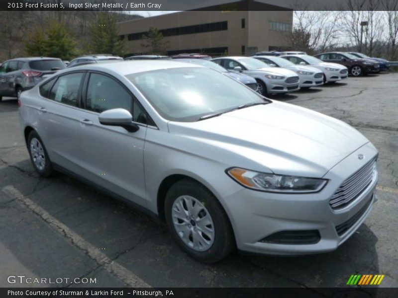 Ingot Silver Metallic / Earth Gray 2013 Ford Fusion S