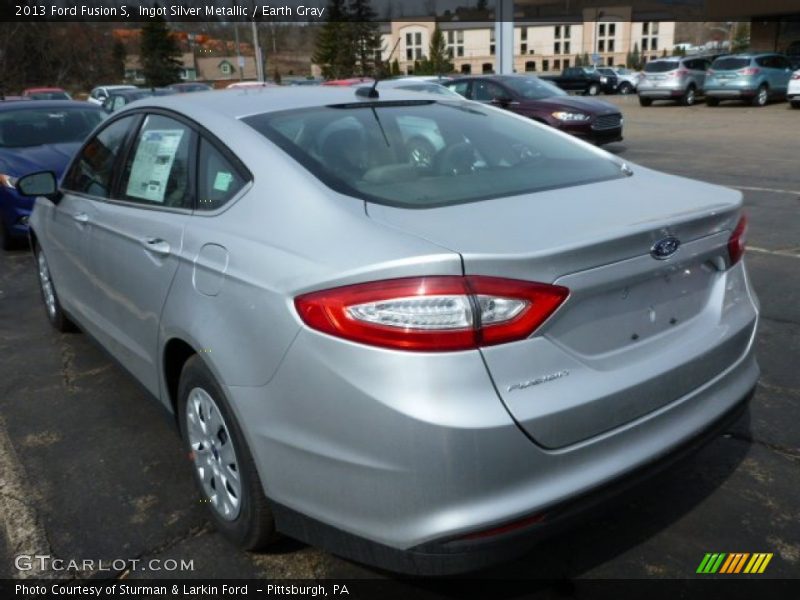 Ingot Silver Metallic / Earth Gray 2013 Ford Fusion S