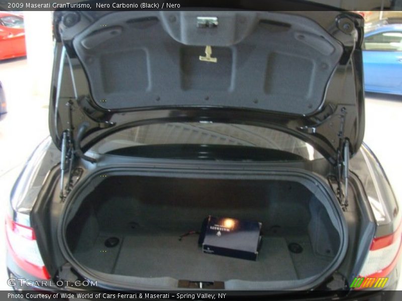  2009 GranTurismo  Trunk