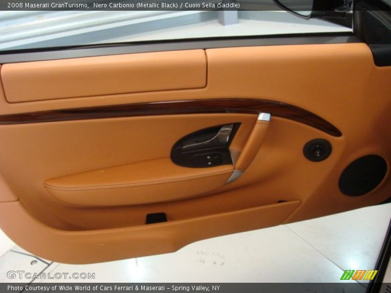 Nero Carbonio (Metallic Black) / Cuoio Sella (Saddle) 2008 Maserati GranTurismo