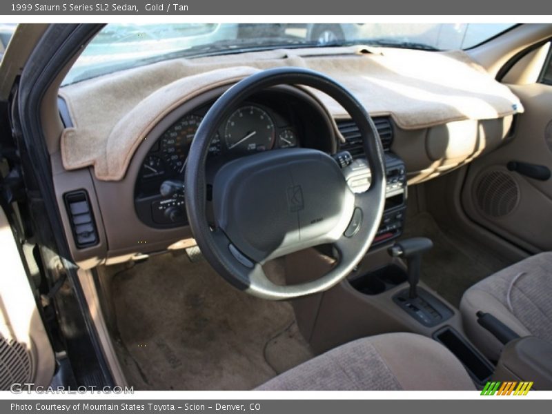 Gold / Tan 1999 Saturn S Series SL2 Sedan