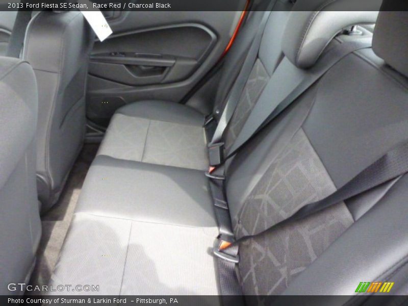Race Red / Charcoal Black 2013 Ford Fiesta SE Sedan