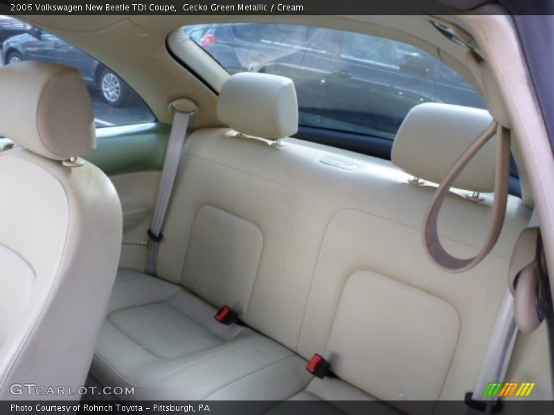 Gecko Green Metallic / Cream 2006 Volkswagen New Beetle TDI Coupe