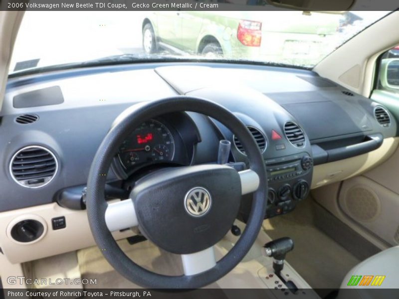 Gecko Green Metallic / Cream 2006 Volkswagen New Beetle TDI Coupe