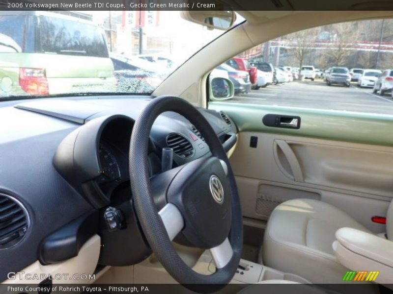 Gecko Green Metallic / Cream 2006 Volkswagen New Beetle TDI Coupe