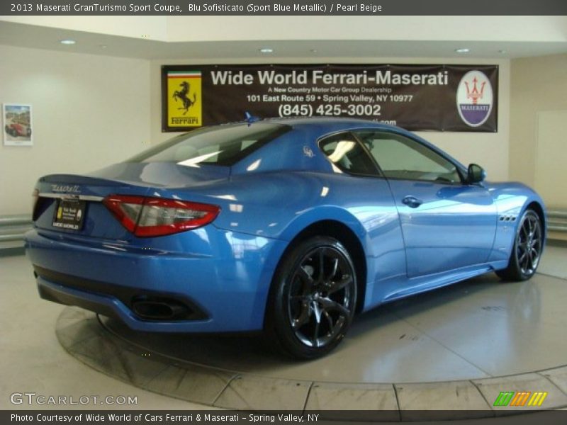 Blu Sofisticato (Sport Blue Metallic) / Pearl Beige 2013 Maserati GranTurismo Sport Coupe