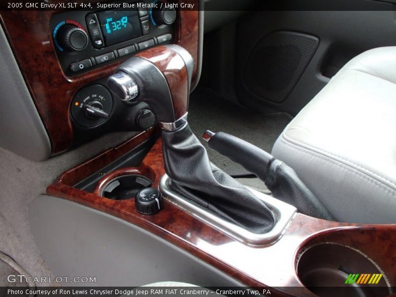 Superior Blue Metallic / Light Gray 2005 GMC Envoy XL SLT 4x4