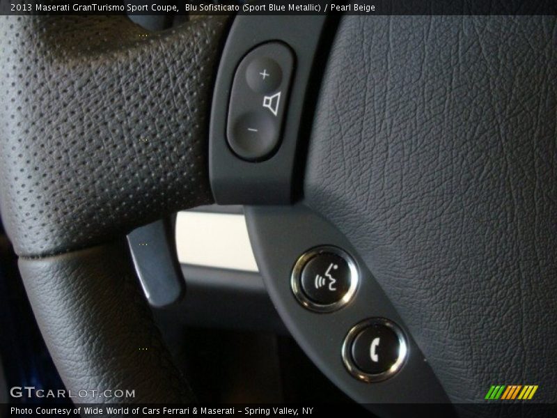 Controls of 2013 GranTurismo Sport Coupe