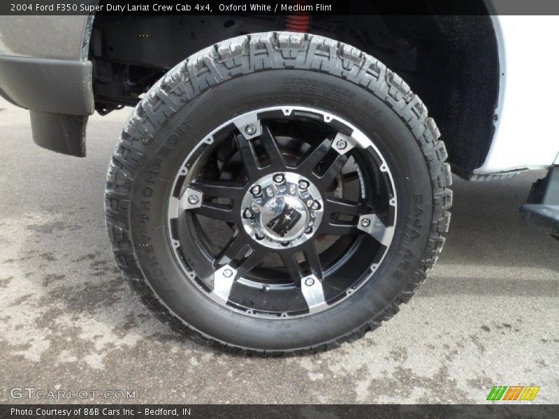 Custom Wheels of 2004 F350 Super Duty Lariat Crew Cab 4x4