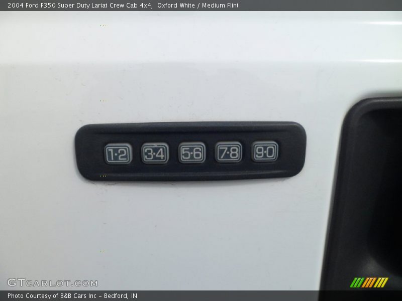 Oxford White / Medium Flint 2004 Ford F350 Super Duty Lariat Crew Cab 4x4