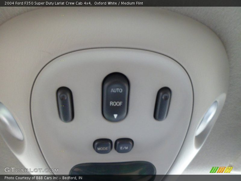 Controls of 2004 F350 Super Duty Lariat Crew Cab 4x4