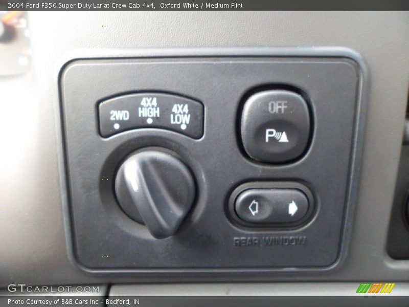 Controls of 2004 F350 Super Duty Lariat Crew Cab 4x4
